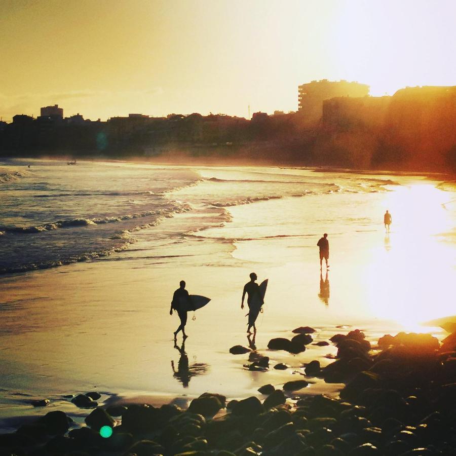 La Ventana Azul Surf Hostel ラスパルマス・デ・グランカナリア エクステリア 写真