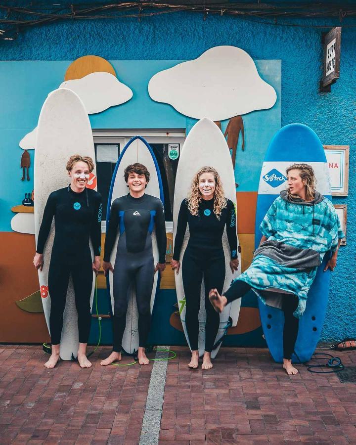 La Ventana Azul Surf Hostel ラスパルマス・デ・グランカナリア エクステリア 写真