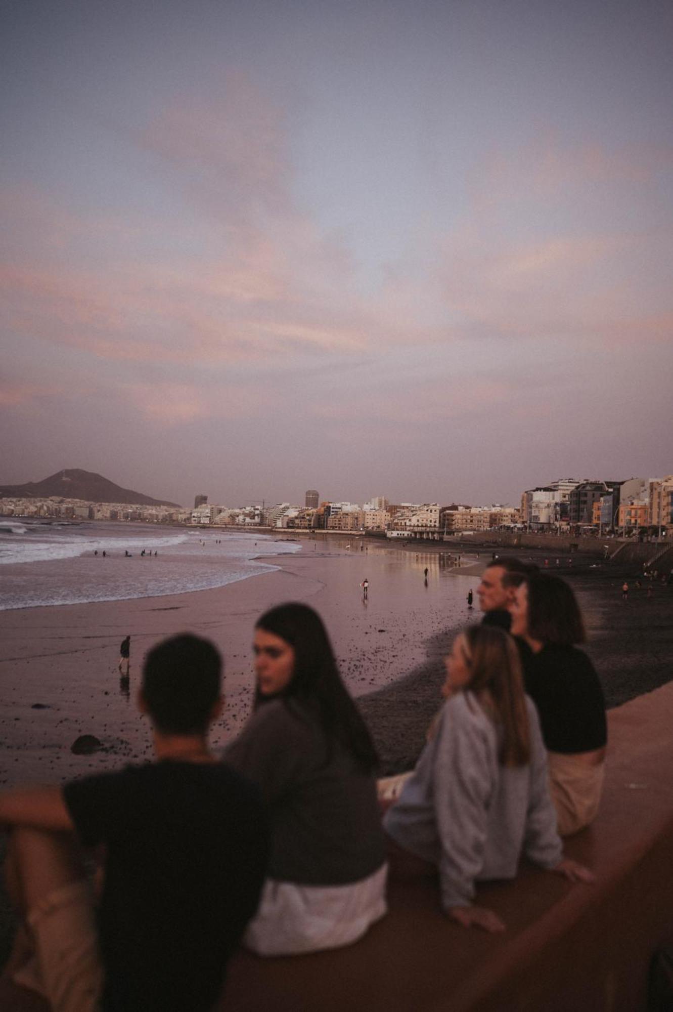 La Ventana Azul Surf Hostel ラスパルマス・デ・グランカナリア エクステリア 写真