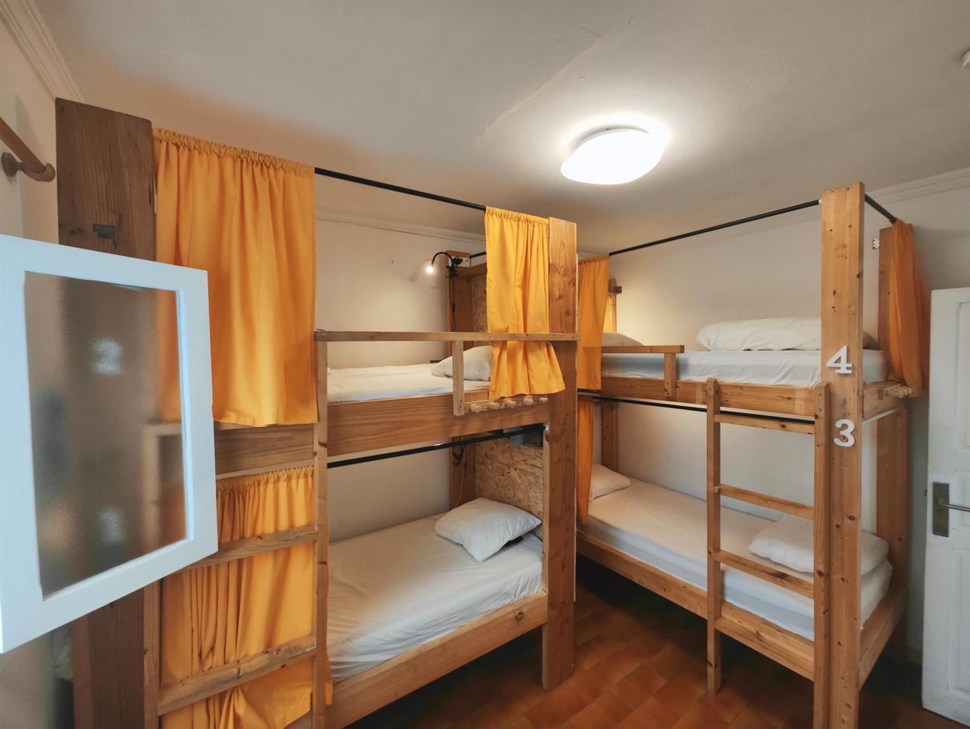La Ventana Azul Surf Hostel ラスパルマス・デ・グランカナリア エクステリア 写真